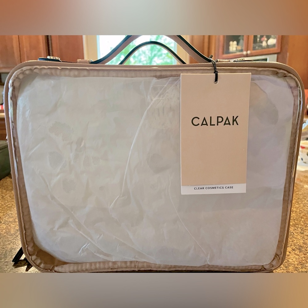 CALPAK Kaya Clear Cosmetics Case NEW NWT!!! Caramel